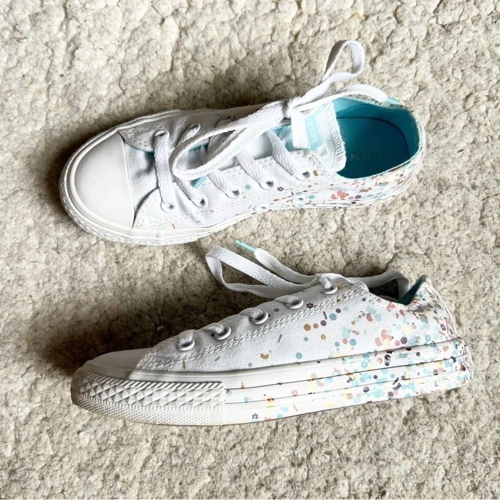 Converse: White Pastel Sprinkle Metallic Gold Paint Splatter Lace Up Sneakers
